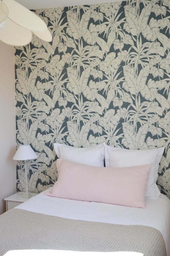 Particulier Apartment Menetreux-le-Pitois Екстериор снимка